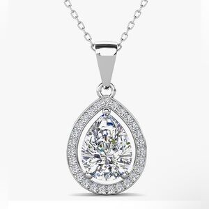 Stunning Silver Teardrop Pendant Necklace